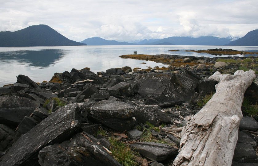 Petroglyph Beach State Historic Site, Alaska, USA